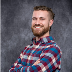 Headshot of Drew Kiser